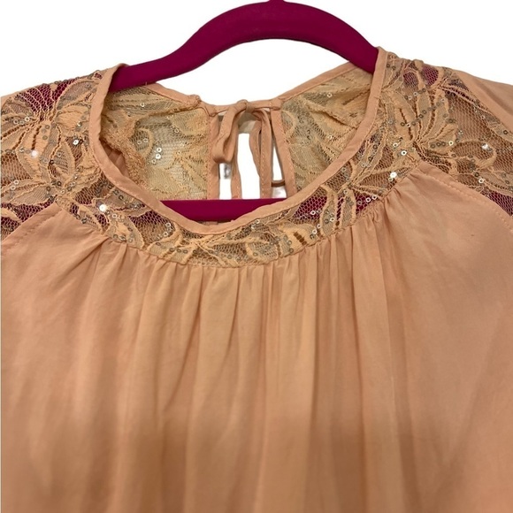 Soie’blu Embellished Lace Blouse size L - Picture 4 of 8